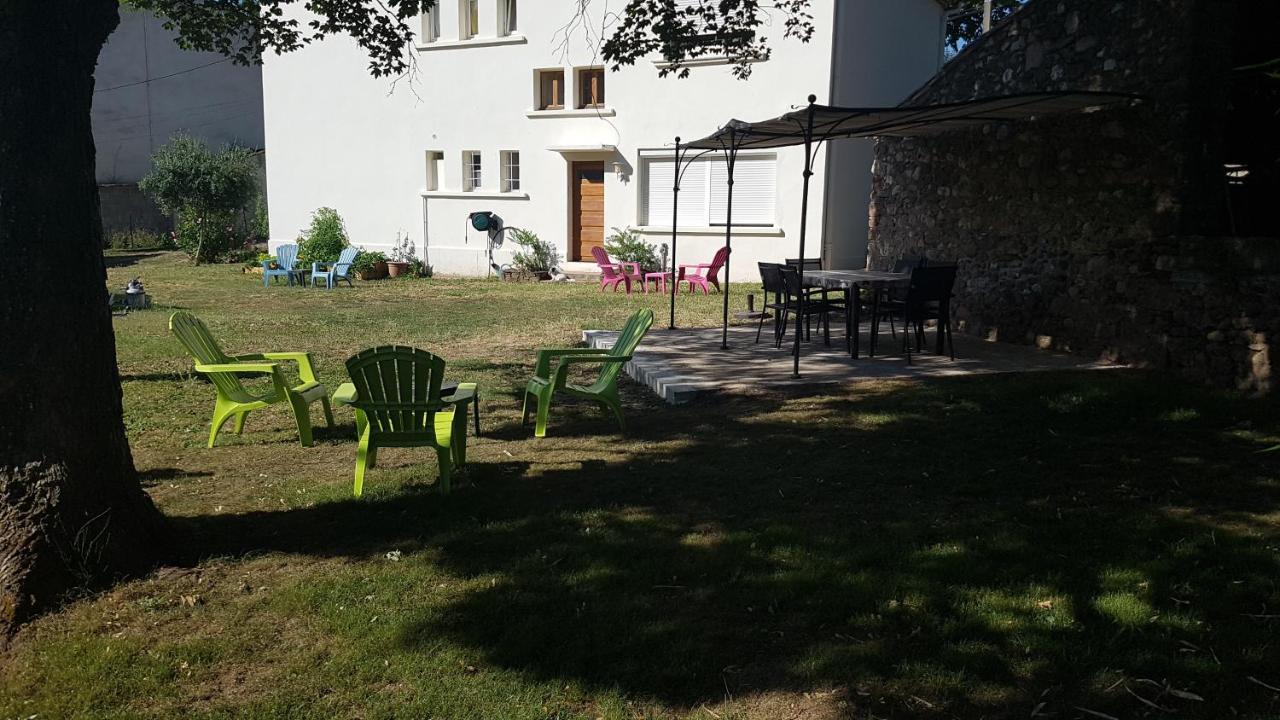 Les Belles Nuits Bed and Breakfast Le Bousquet-d'Orb Exteriör bild